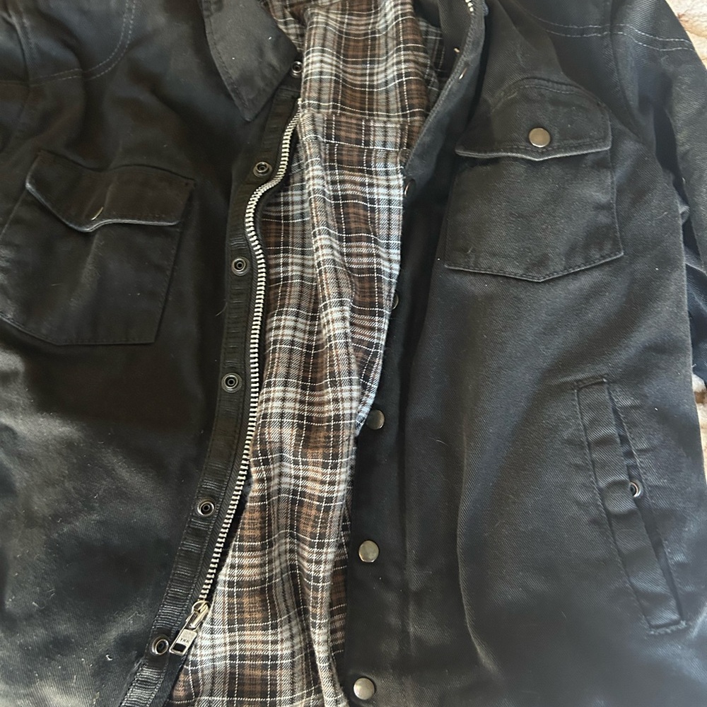 Stylish Black Jacket with Plaid Lining